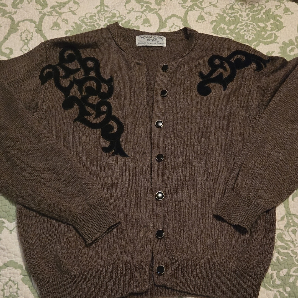 Elegant Brown Cardigan with Black Detailing